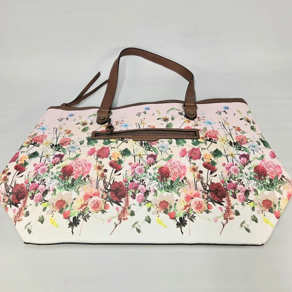 Elliott Lucca Laptop Bag Flowers Vinyl  FREE SHIPPING!!